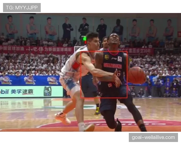 篮球场上的争议球该如何判定？争议球处理规则详解